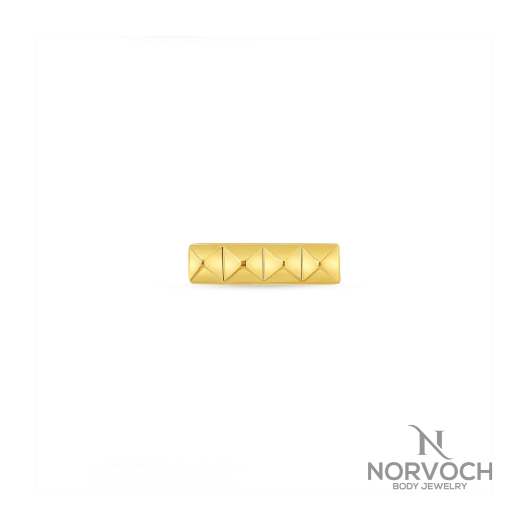 Norvoch Pyramid Cluster