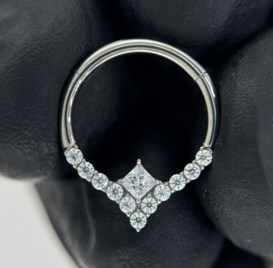 Aimia V shaped Gem Clicker Ring