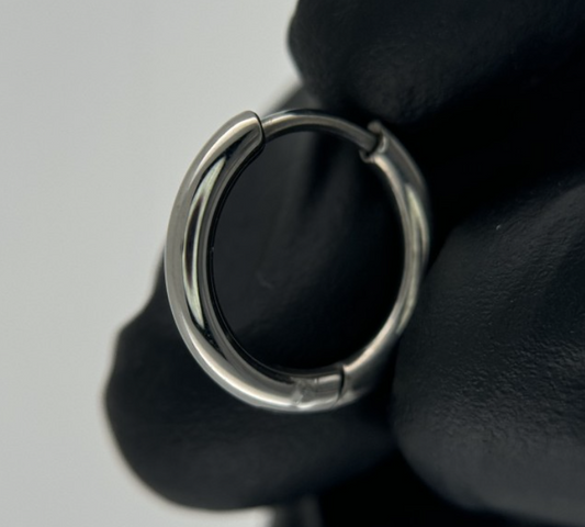Aimia Chunky Rounded Clicker  Ring