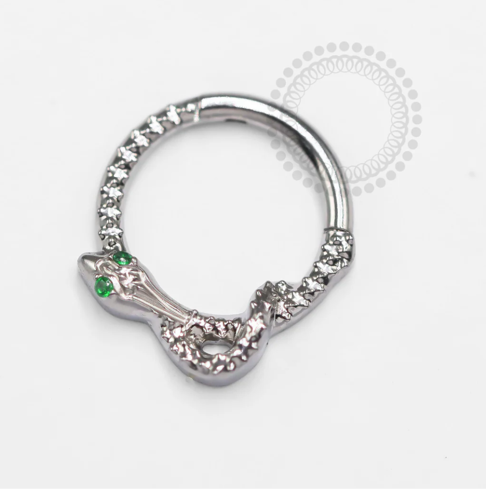 Angel Cobra Snake Clicker Ring (Nip Orientation)