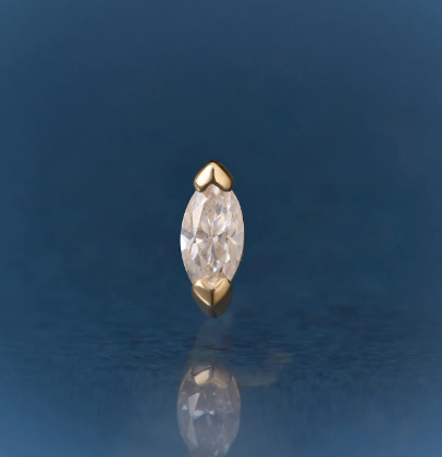 Ember Marquise V Prong Moissanite end