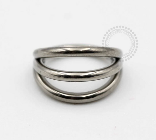 Triple Ring Plain Clicker Titanium